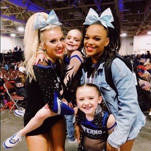 Meet your Posher, Dajah